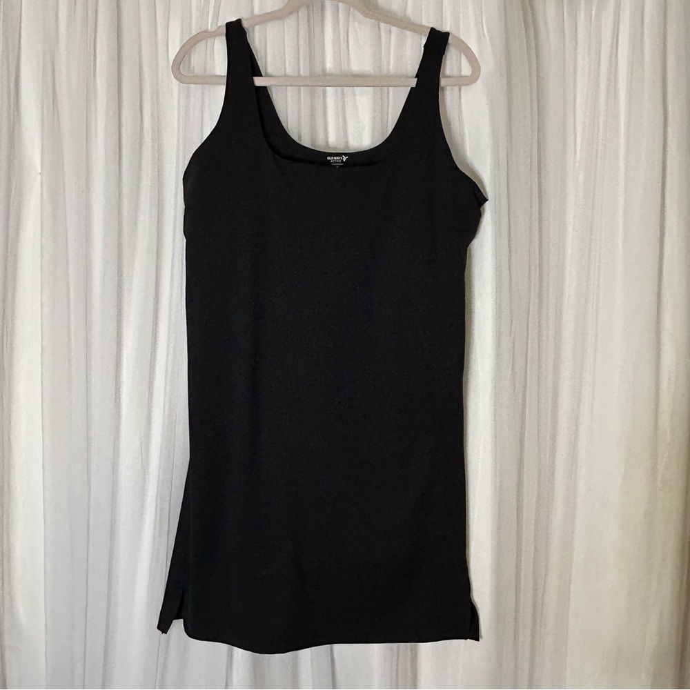 NWOT Old Navy PowerSoft Square Neck Shelf Bra Support Athletic Active Dress
